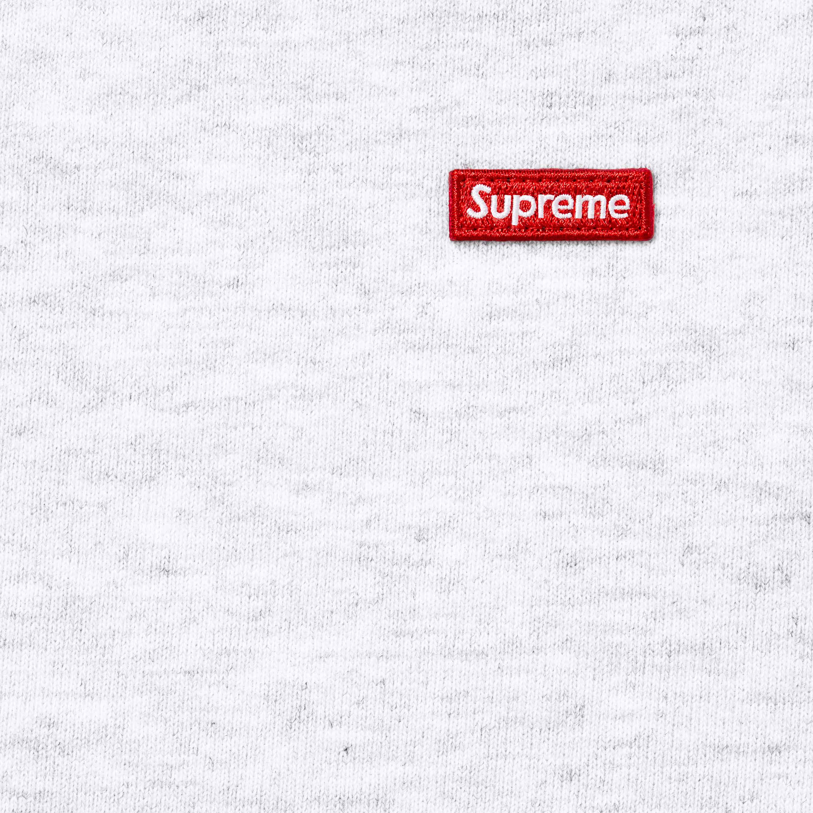 Small Box Sweatshort view 16